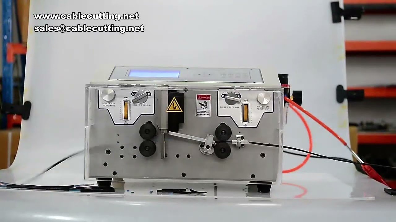 0,1–4,5 mm² AWG 10–28 Doppel-Abisolier- und Schneidemaschine 300W – Automatische Drahtbearbeitung
