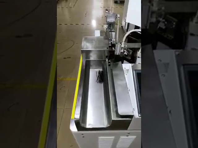 Vollautomatische Kabel-Abisolier-, Crimp- und Verdrehmaschine