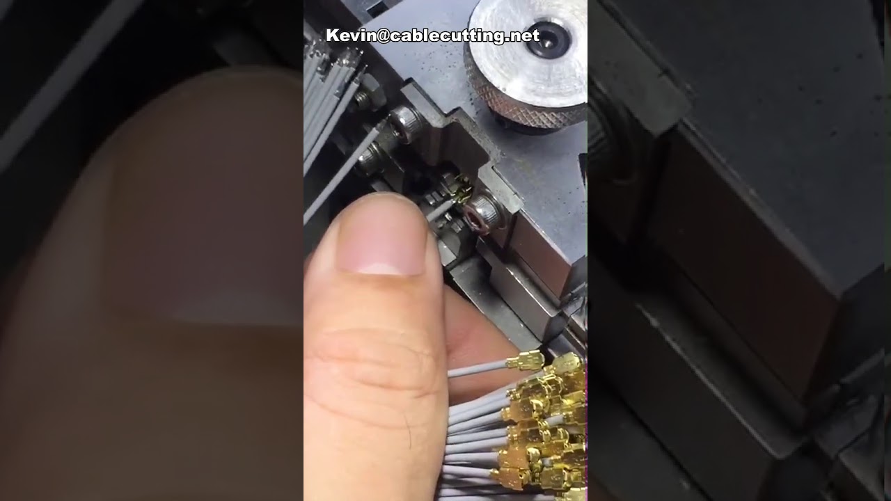 IPEX Terminal-Crimpmaschine – Präzise & Automatisiert für die Drahtverarbeitung
