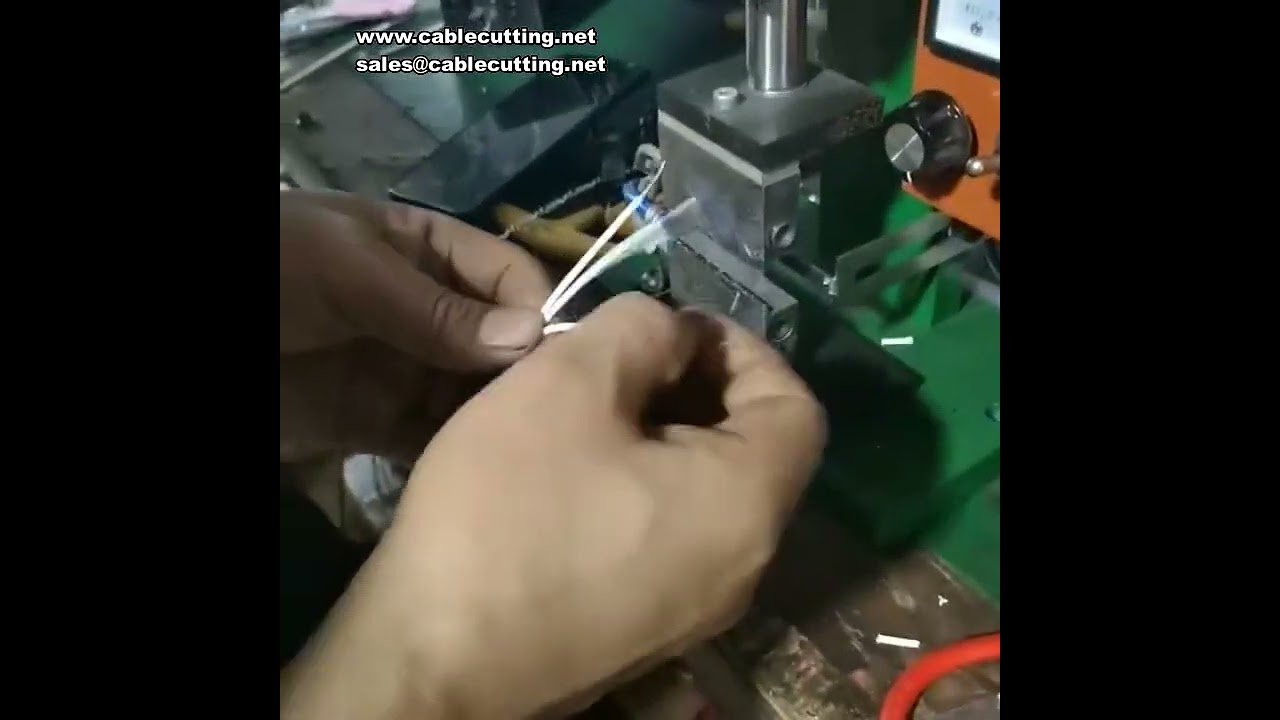 300 Digitale Abisoliermaschine – Präzise Abisolierung von Kopfhörerkabeln, USB und Nylon-Geflechtkabeln