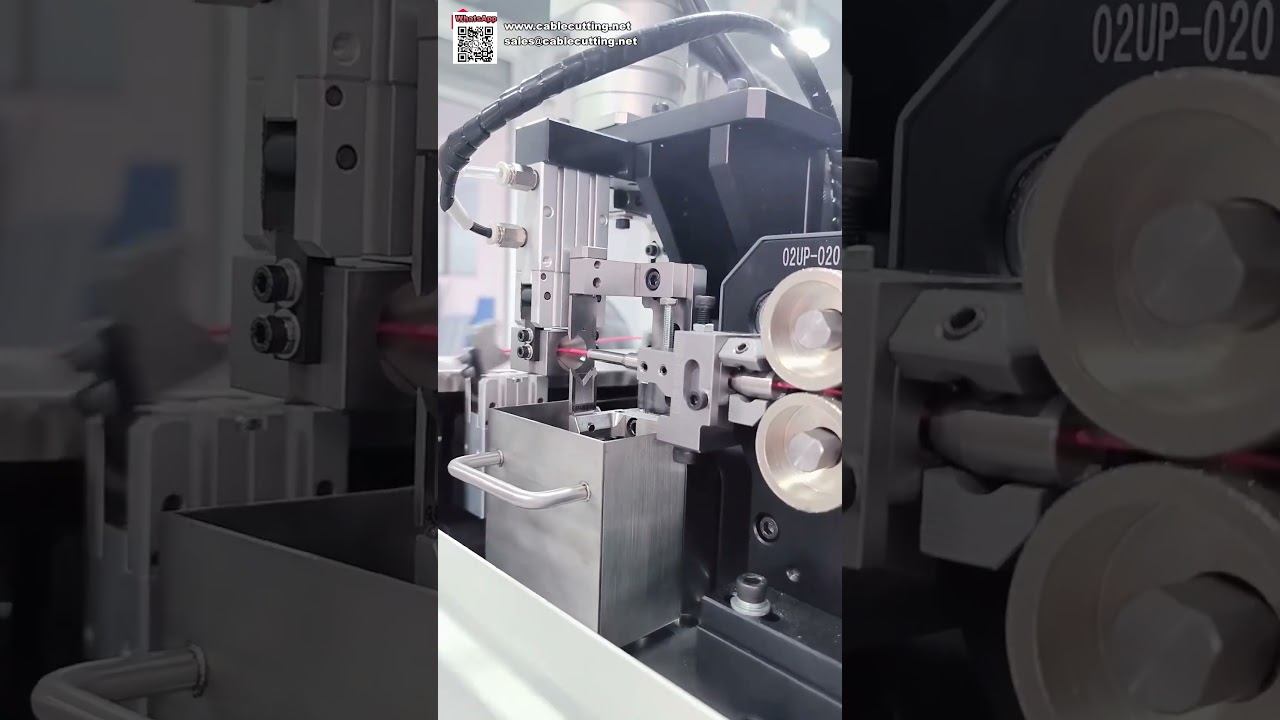 Vollautomatische Crimp- und Gehäuse-Einsetzmaschine für Kabelbäume