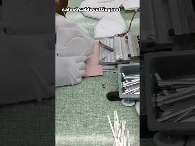 Automatische N95-Cup-Masken-Nasenbrücken-Schweißmaschine – Effizienter Nasenclip-Schweißvorgang