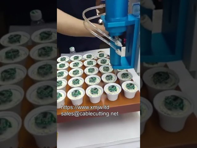 Vollautomatischer Tischroboter für Silikonkleber-Dispenser mit großer Kapazität – Präziser Klebstoffauftrag