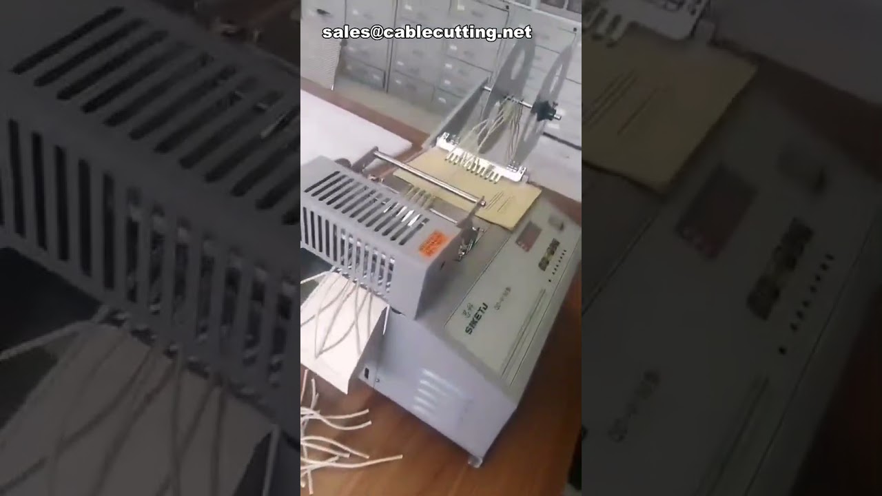 Automatische computergesteuerte Schneidemaschine für elastische Maskenösenbänder