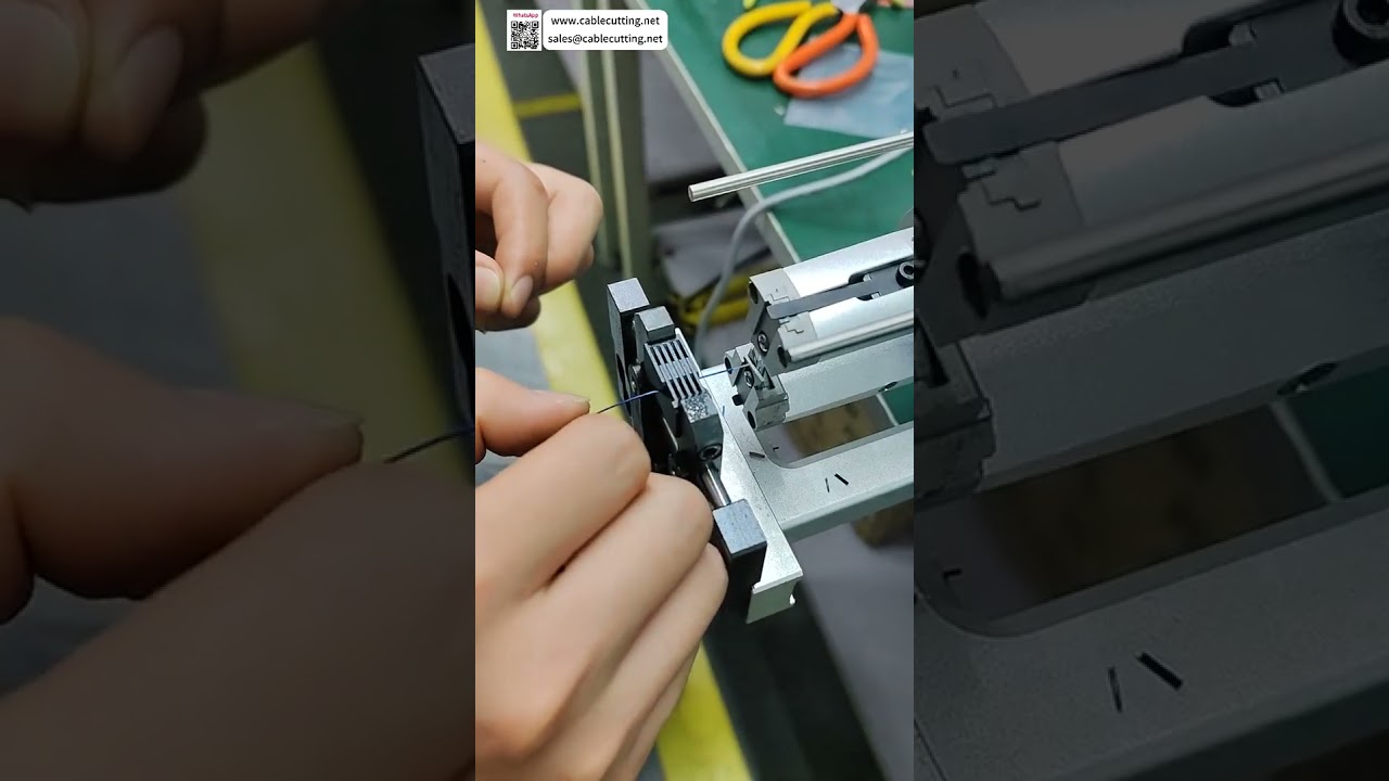 Koaxialkabel-Abisolierer: Perfekte 3-Schicht-Abisolierung für 34 Gauge Ultra-Dünndraht