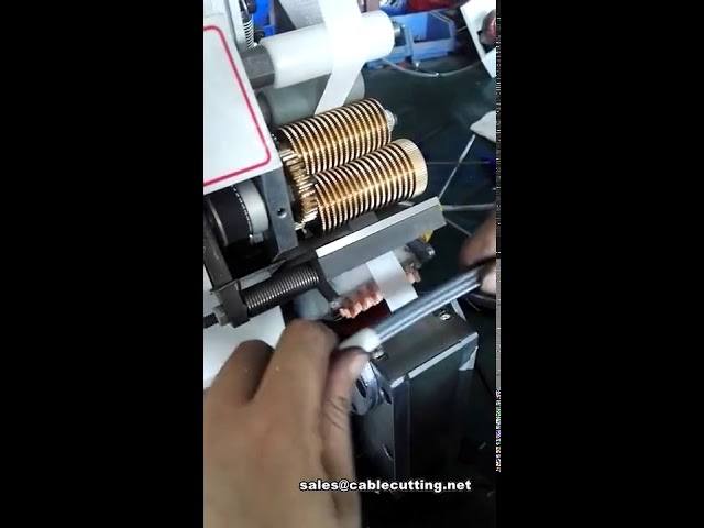 Automatische Schlauchbandagiermaschine | Bandwickelmaschine für effiziente Industrieverpackung