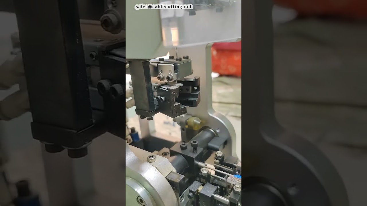 Automatische wasserdichte Dichtungs-Einführmaschine für Kabel #Fabrik #Maschine