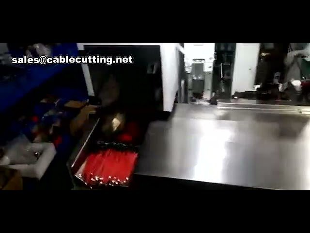 Schrumpfschlauch Einführung & Erwärmung & Kabelcrimpen – Automatische Crimp-Maschine