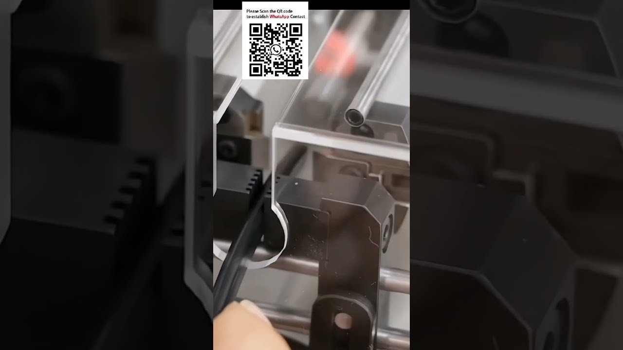 Hochpräzise intelligente Abisolier-Maschine #AutomatisierteAnlagen #SmarteFertigung