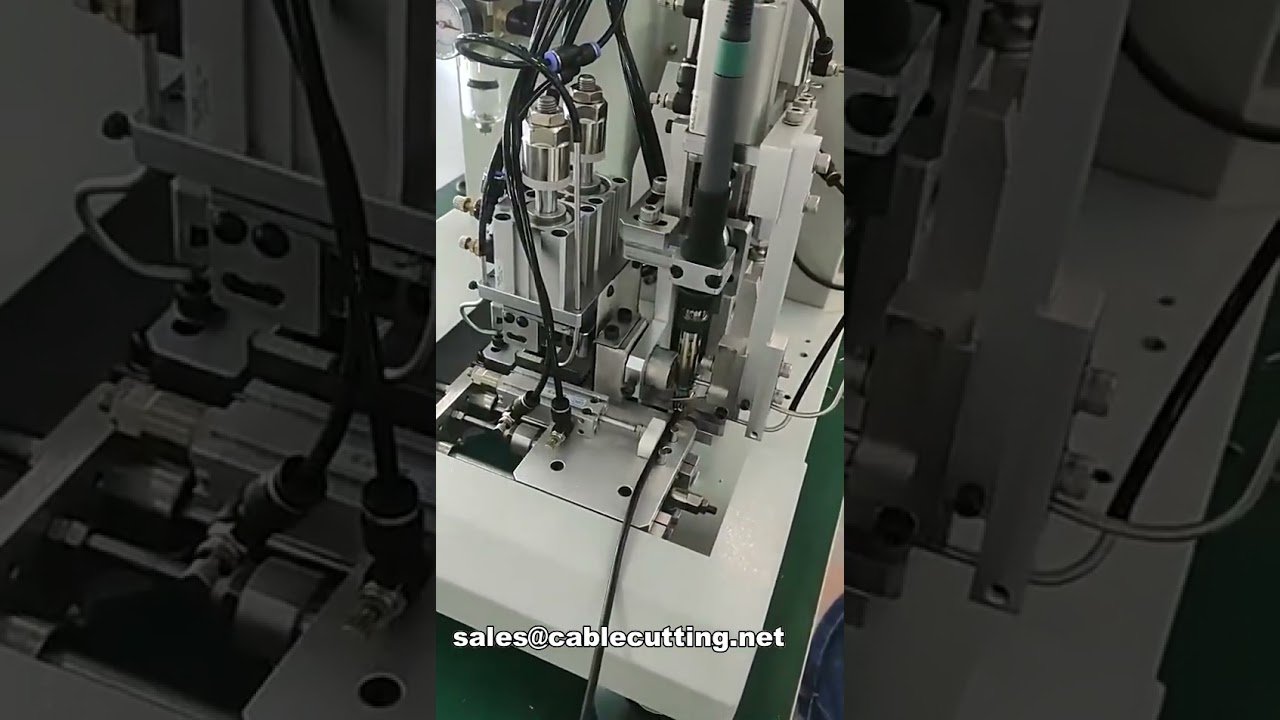 Automatische USB-Daten- und Ladekabel-Fertigungsmaschine: Schneiden, Abisolieren, Schweißen & Löten