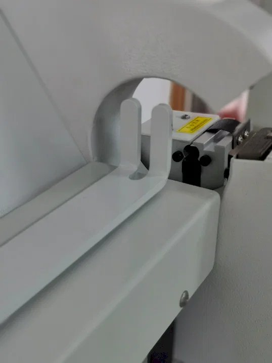 Automatische Bandwickelmaschine mit Zugdraht - Präzisionswicklung WPM-303K Thumb
