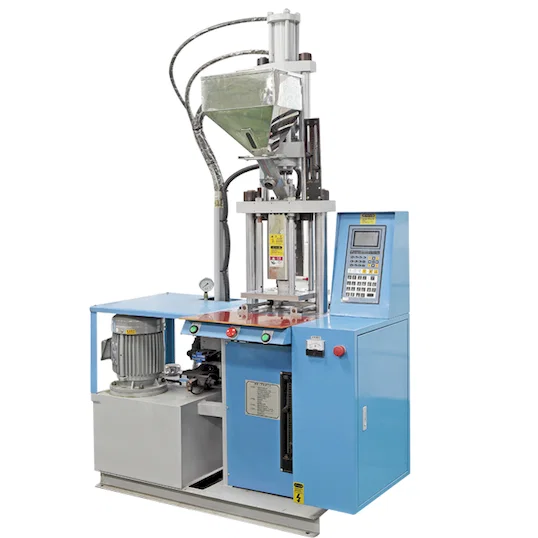 Vertikale Spritzgießmaschine WPM-701-5.5T - Spritzgießmaschine